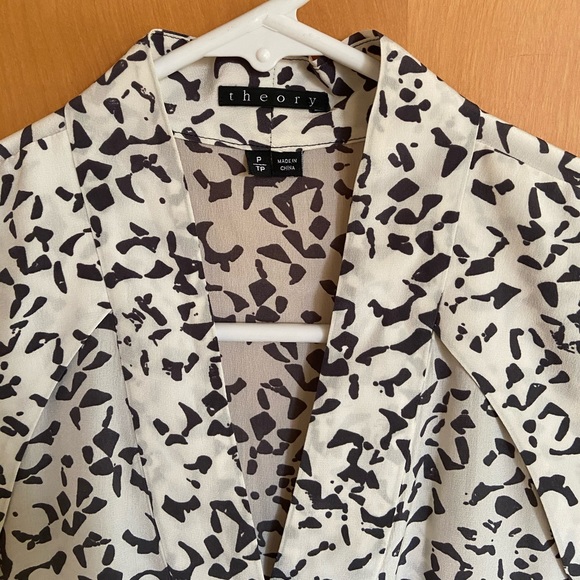 Theory Silk Sleeveless Blouse - Picture 2 of 4